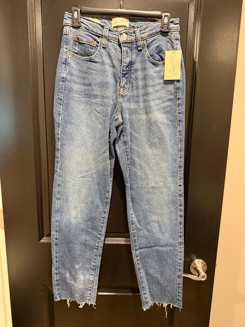 University Thread Mid-Rise 80s Slim Women’s Jeans W/Fringe Bottoms Size 8 NWT*